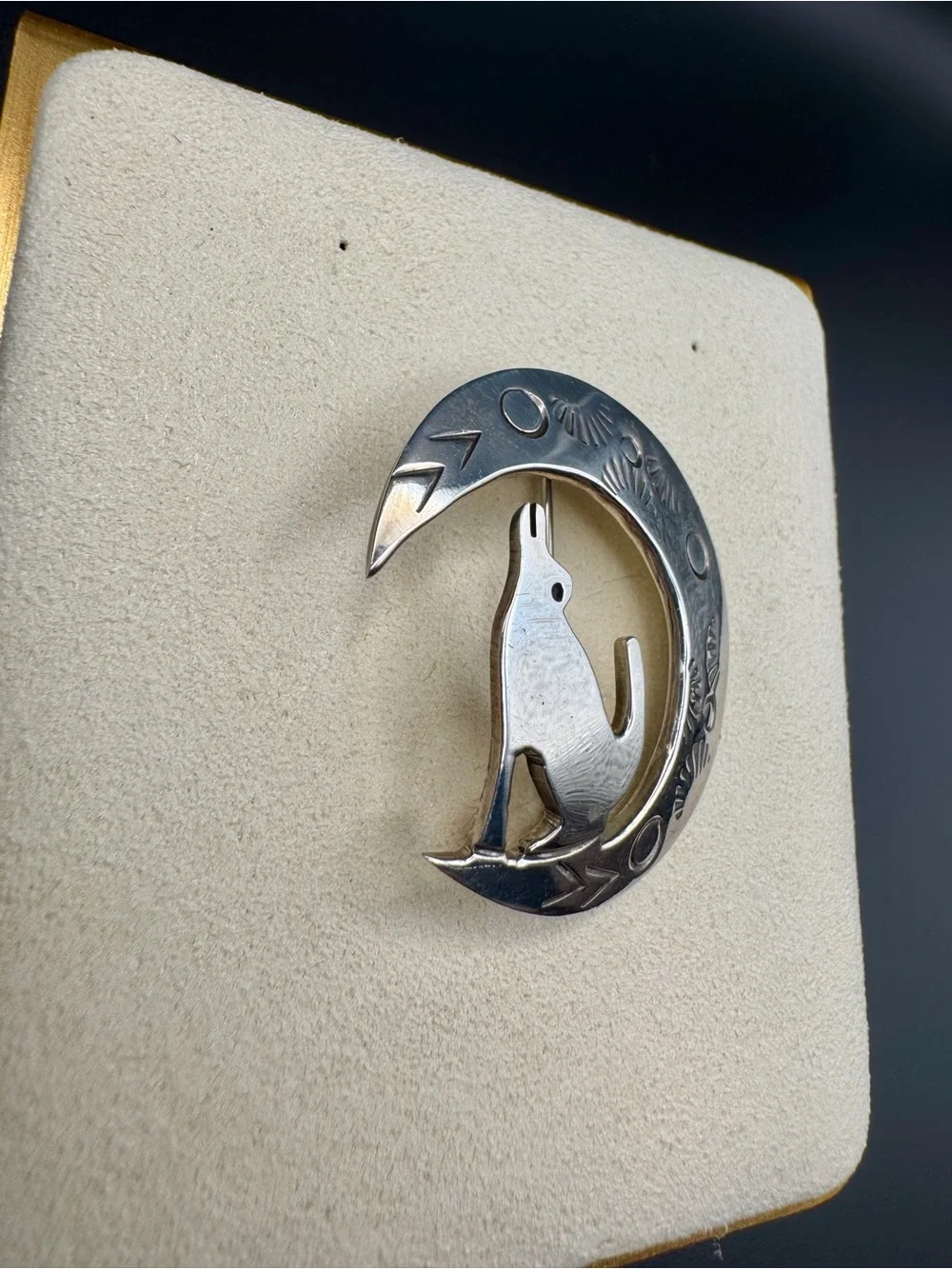 Vintage Taxco Mexico .925 Sterling Silver Wolf Howling at Moon Brooch Pin